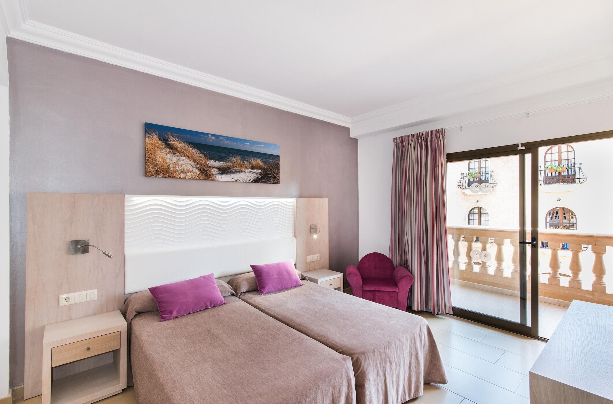 Hotel Baviera Кала Ратьяда Экстерьер фото