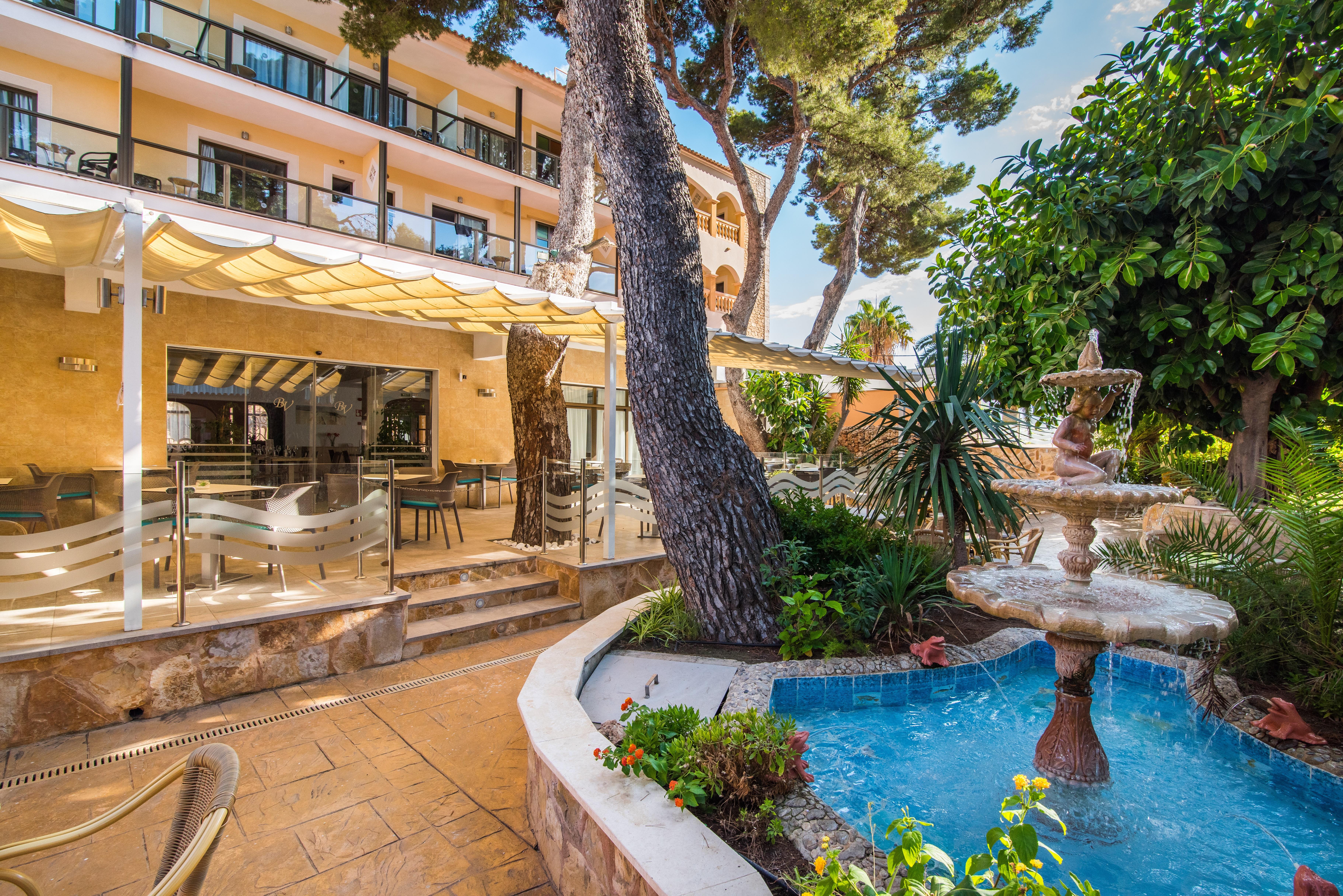 Hotel Baviera Кала Ратьяда Экстерьер фото