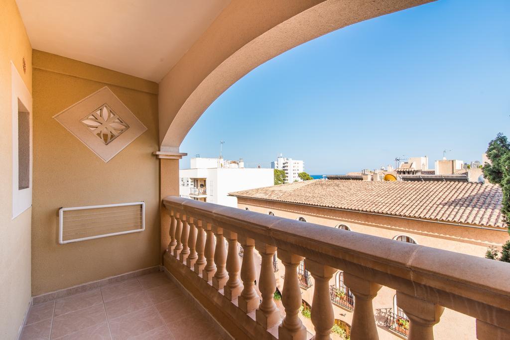 Hotel Baviera Кала Ратьяда Экстерьер фото